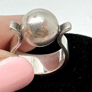 Arne Johansen sterling silver tension-set ball ring, marked AJ, 925S, DENMARK